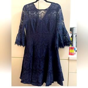 Elegant Navy Lace Dress Elisa F lace Evening Cocktail Dress blue color size 8